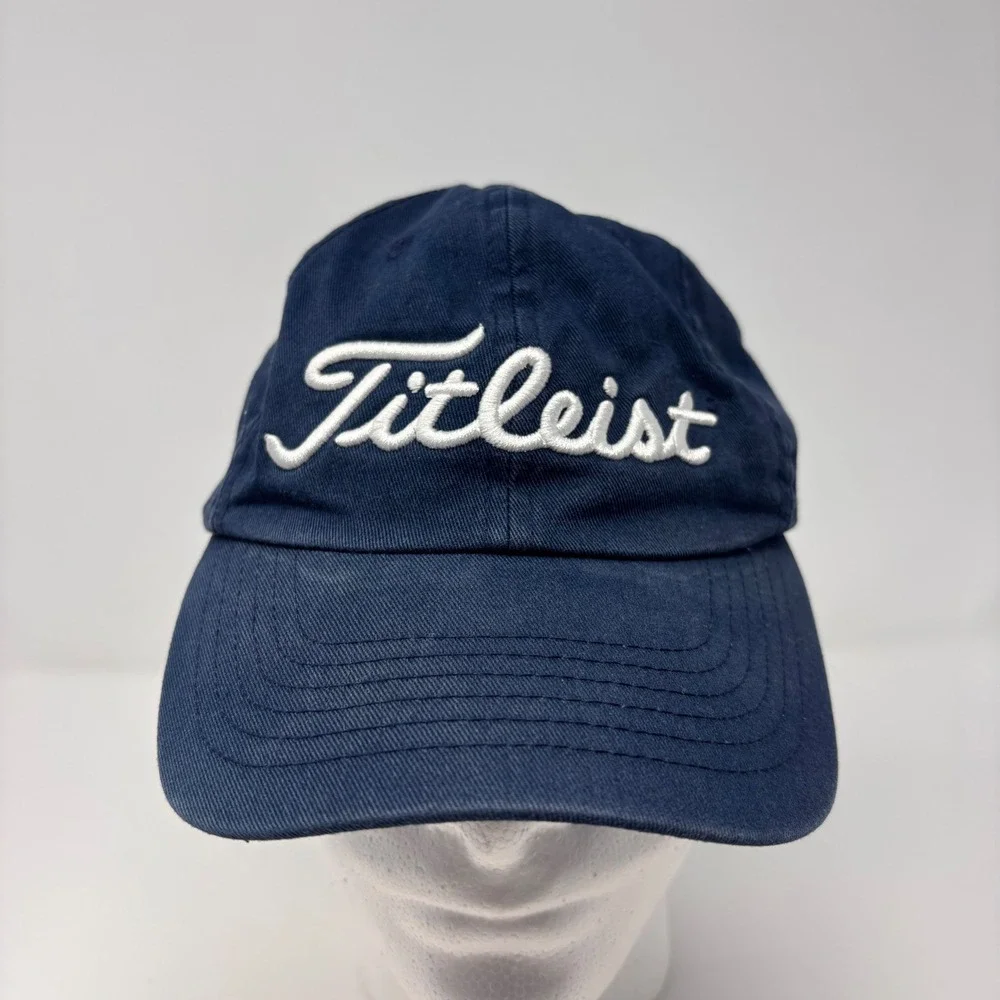 Rare Disney Mickey Mouse Titleist Golf Hat Navy Blue Adjustable‎ Strapback Cap